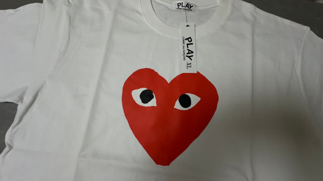 꼼데 가슴 빅로고 반판티 상품이미지3