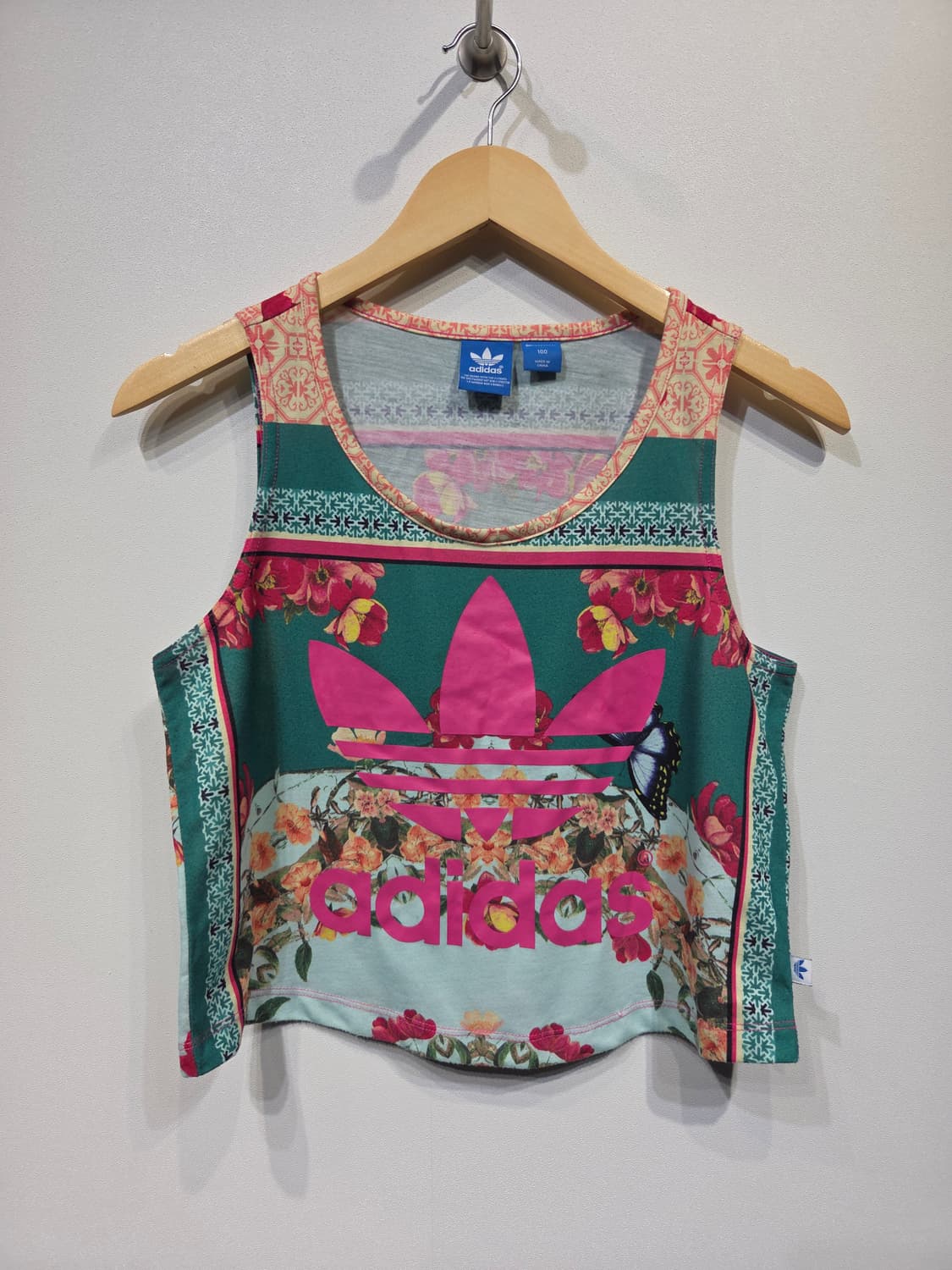 아디다스 오리지널 파멥 콜라보 보르보플로르 크롭 탱크탑 상품이미지2