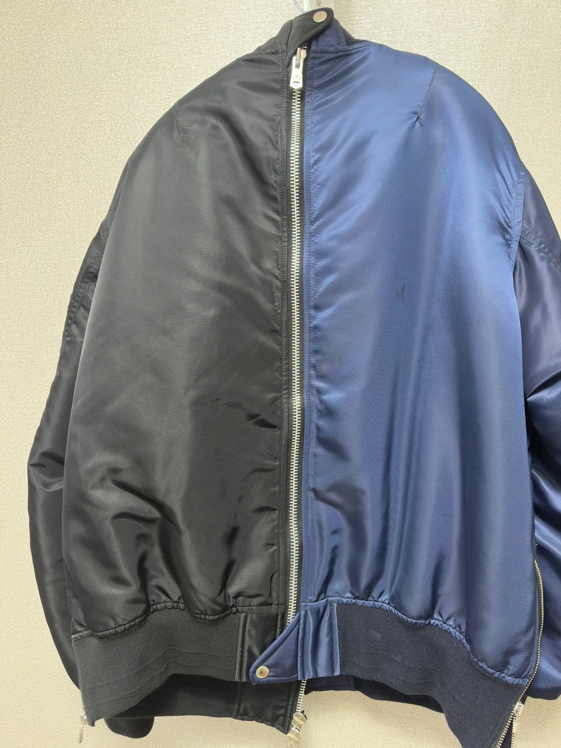 솔로이스트 투톤 봄버 상품이미지3