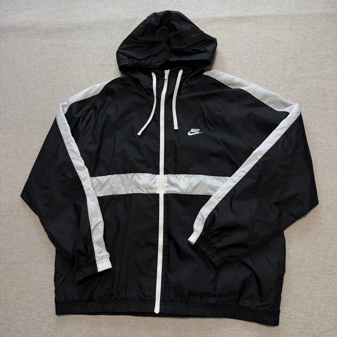 나이키 배색 바람막이 후드 자켓 상품이미지1