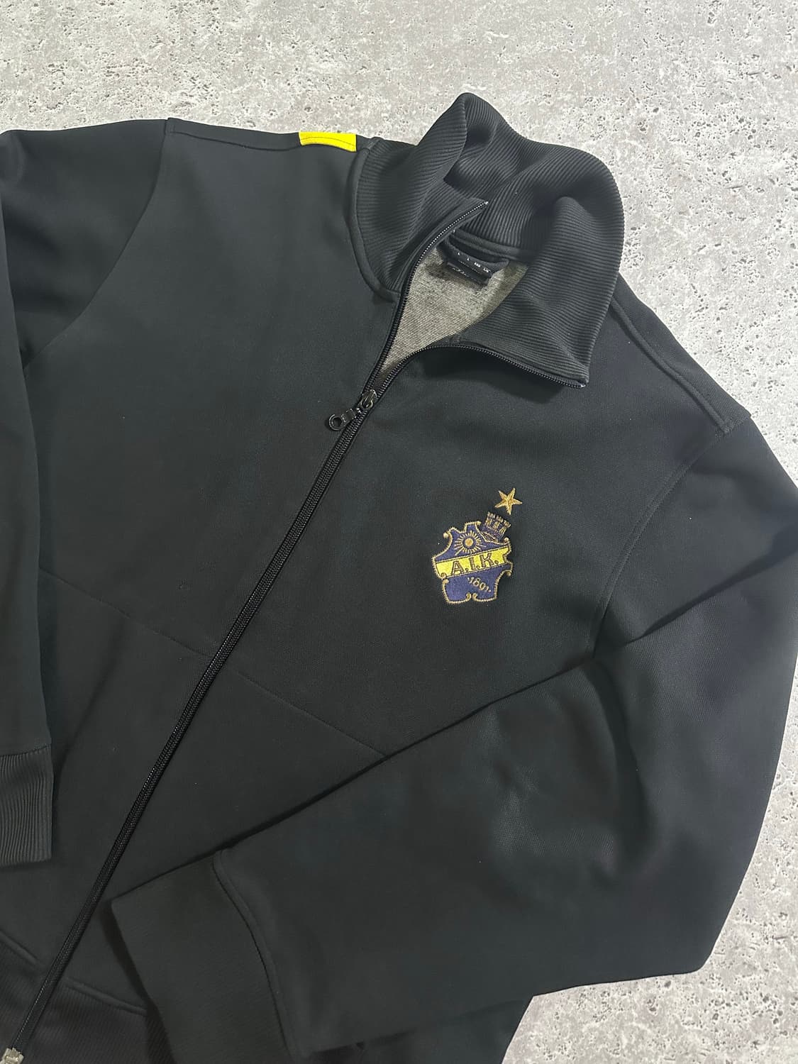 00s adidas 스웨덴AIK  블랙 트랙탑 상품이미지1