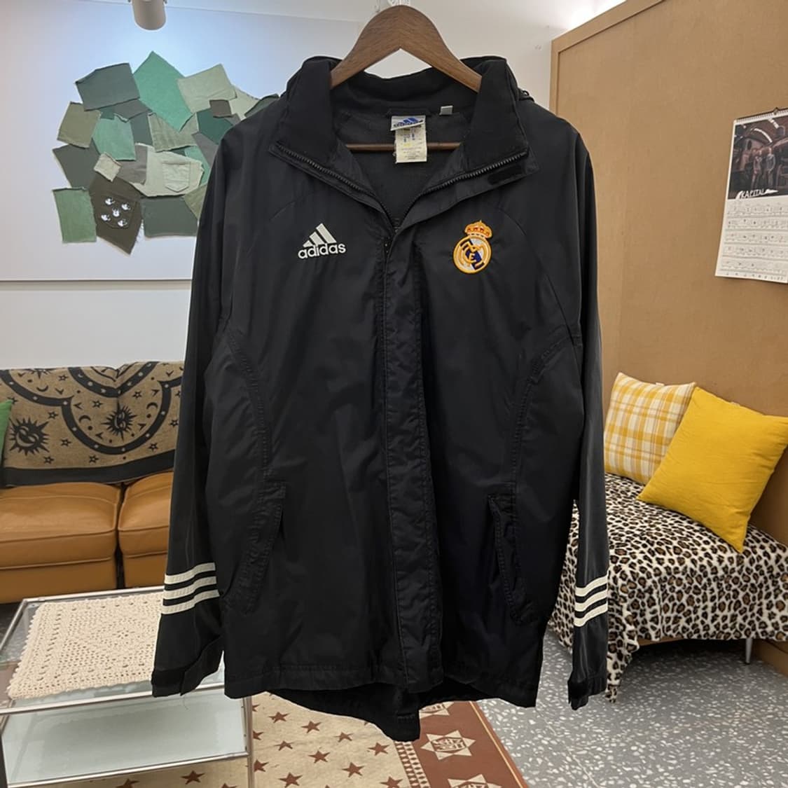 아디다스 레알마드리드 100주년 바람막이 레인자켓 90 C10040 상품이미지3