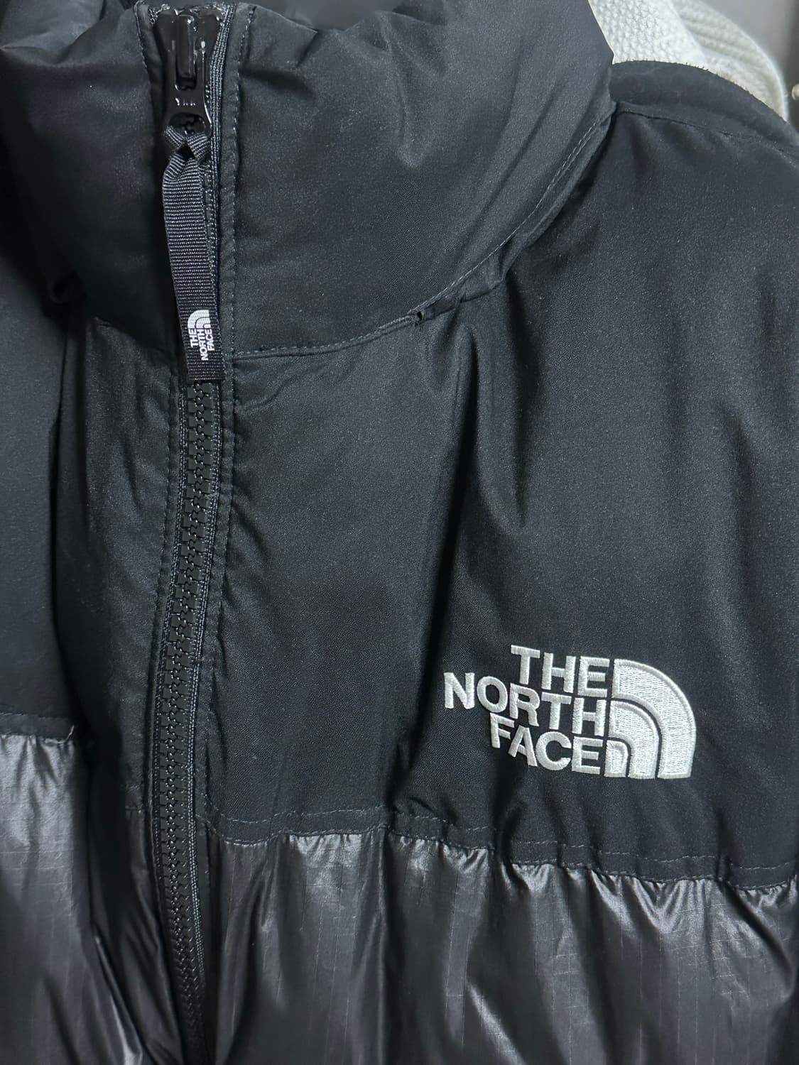 노스페이스 화이트 라벨 노벨티 눕시 3xl 판매합니다. 상품이미지4