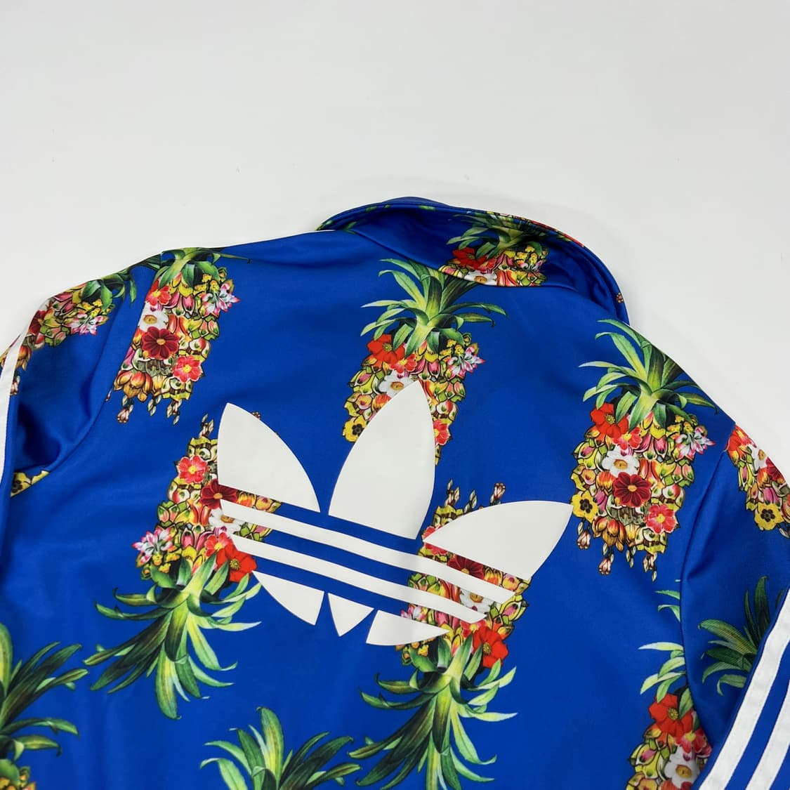 아디다스 빅로고 트랙탑 상품이미지4