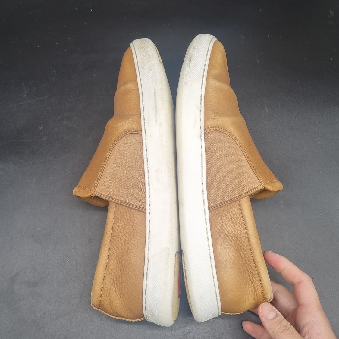 핏플랍 남성천연가죽 슬립온270 상품이미지5