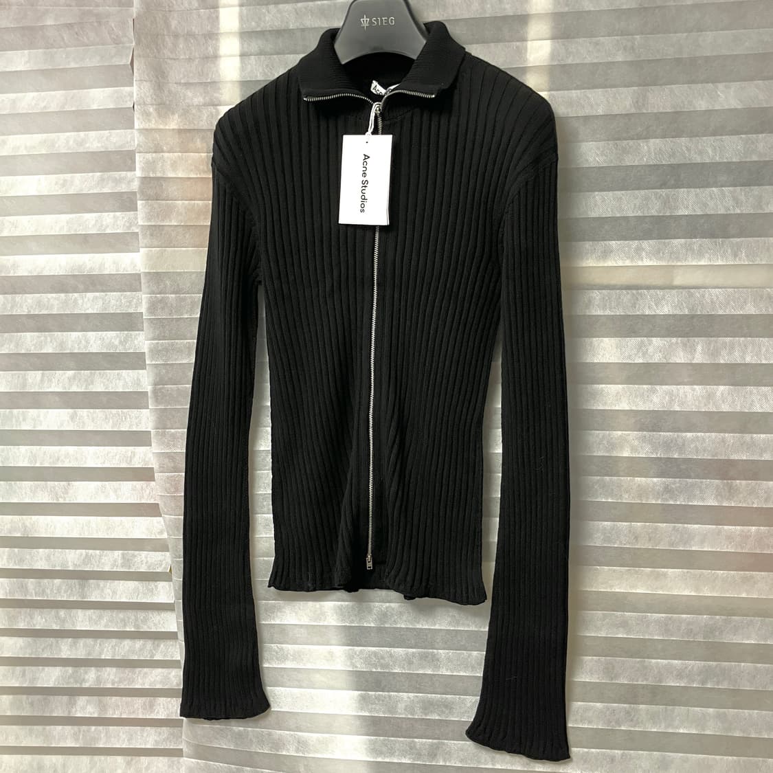 (m) 아크네스튜디오 25ss 투웨이 니트집업 상품이미지2