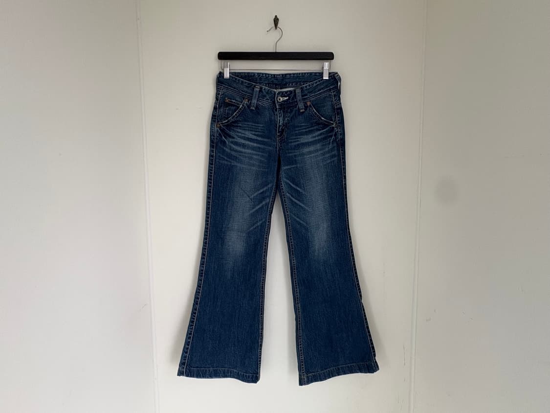 levi’s) low rise bootcut jeans 상품이미지5