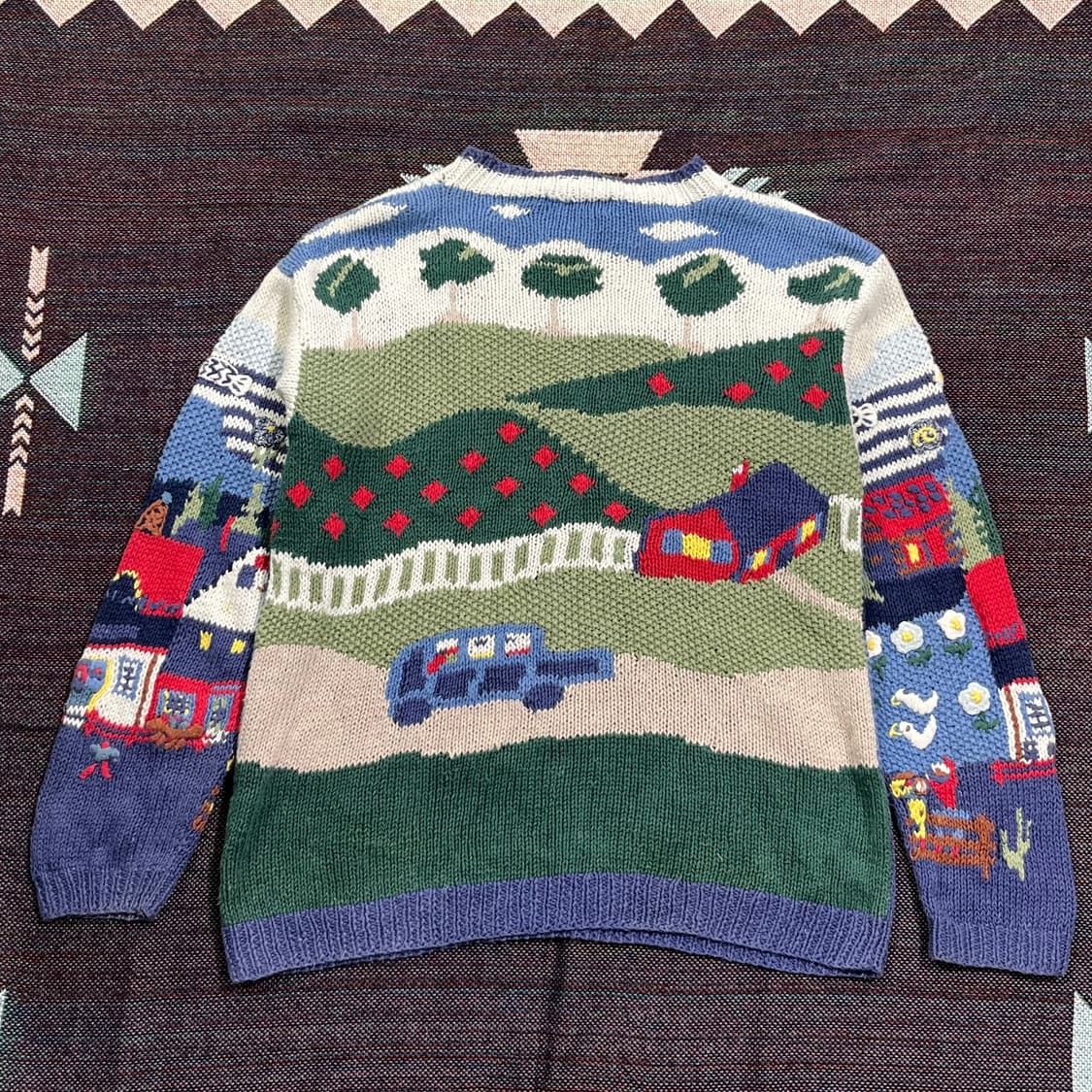 [COOKTOWN] 쿡타운 키치 빌리지 자수 니트 상품이미지2