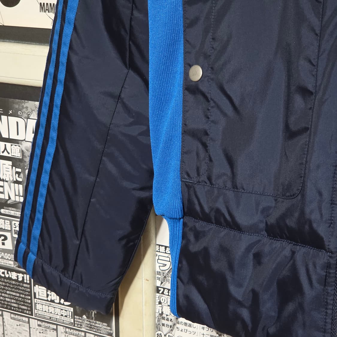 아디다스 블랙 엔 블루 레이싱 패디드 자켓 상품이미지5