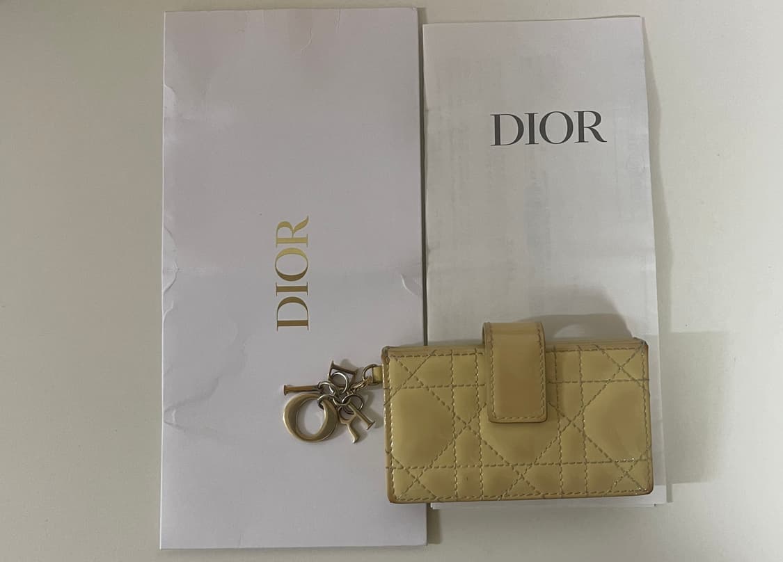 정품 디올 레이디 디올 까나쥬 카드지갑 상품이미지1
