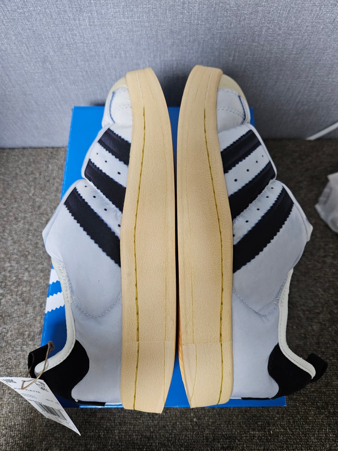 아디다스 퍼피렛 슈퍼스타 클라우드 화이트 245 새상품  상품이미지5