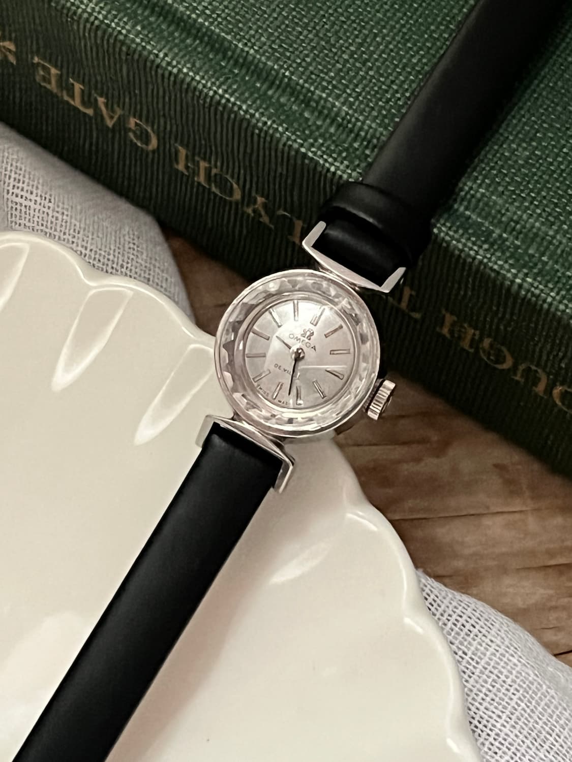 오메가 드빌 컷 글래스 여성 시계 / 정품감정. 오버홀 상품이미지1