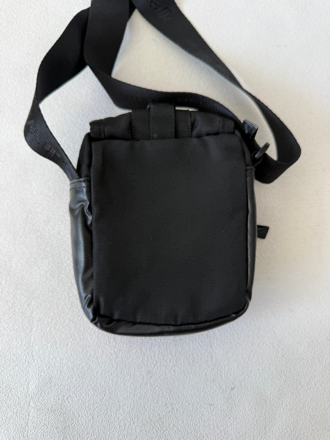 에어워크(AIRWALK) Y2K 크로스백 상품이미지5