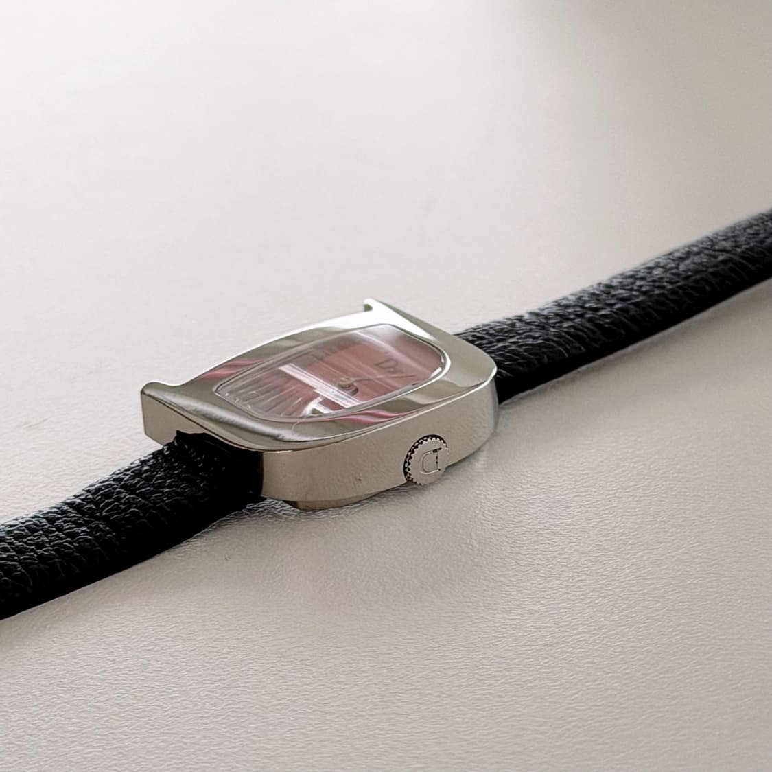 디올 D 케이스 시계 상품이미지10