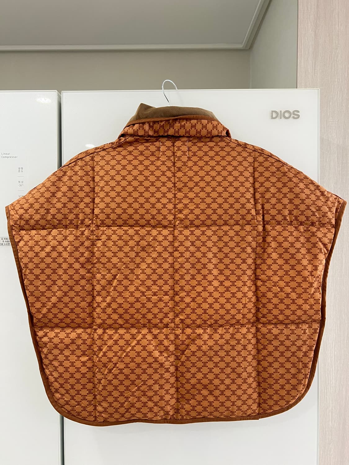 셀린느 숏패딩 상품이미지4