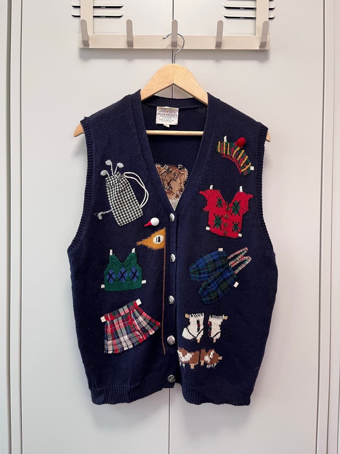 (Rare) Susan bristol 핸드메이드 자수 패치 니트 조끼 상품이미지1