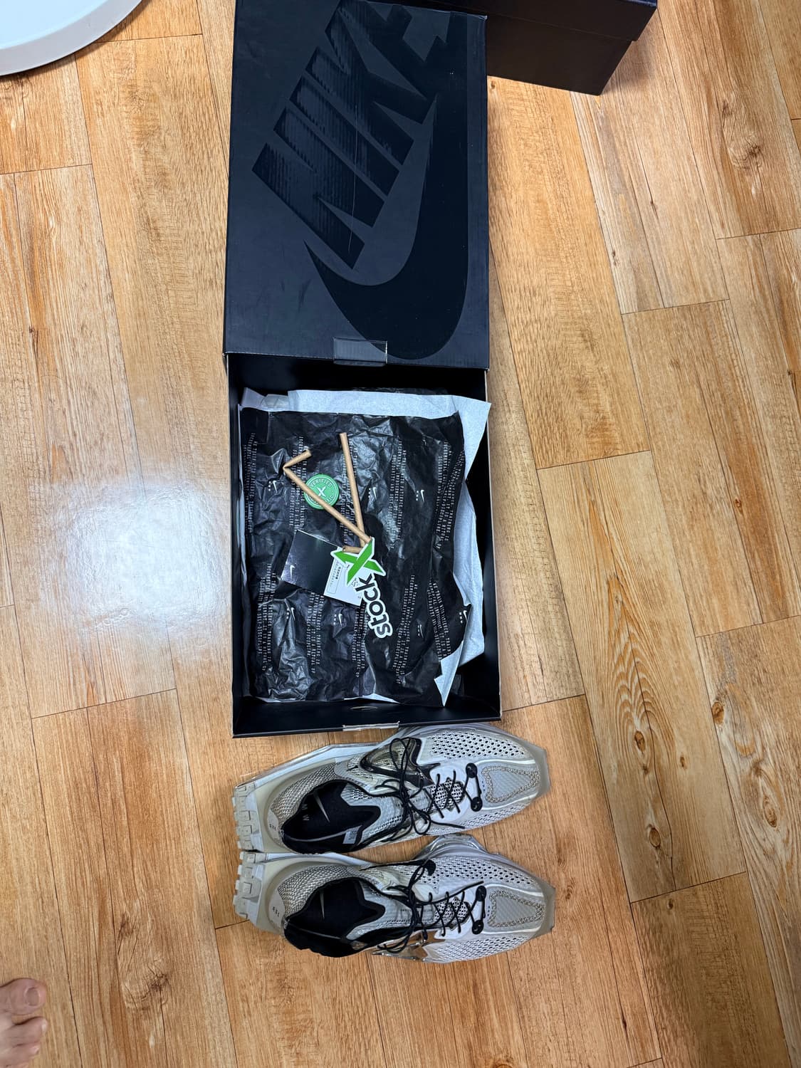 나이키 mmw 줌 004 스톤 상품이미지5