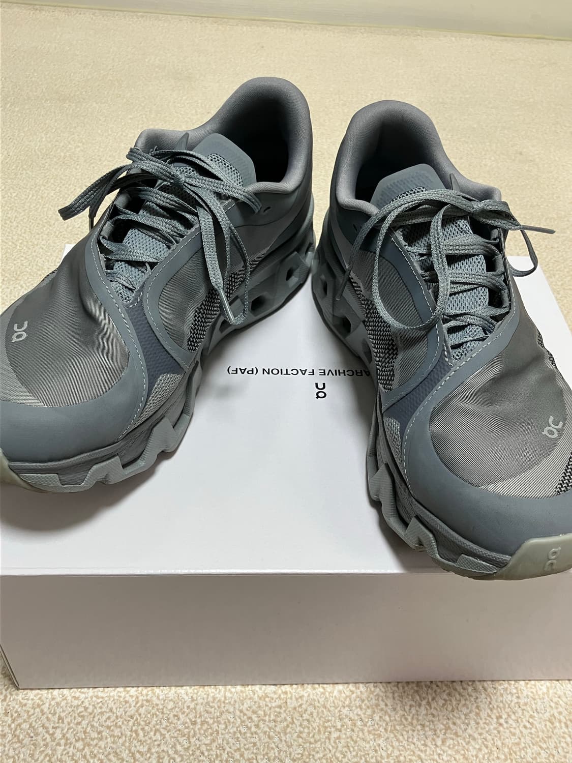 온러닝x파프 클라우드 하이퍼 그레이 290 상품이미지5