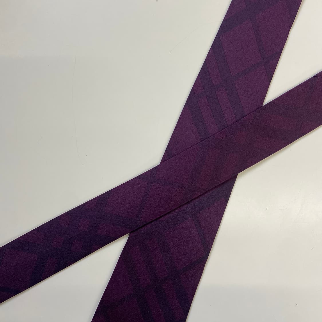 버버리 체크 신형라벨 명품 정품 넥타이 (Burberry)8.6cm 상품이미지4