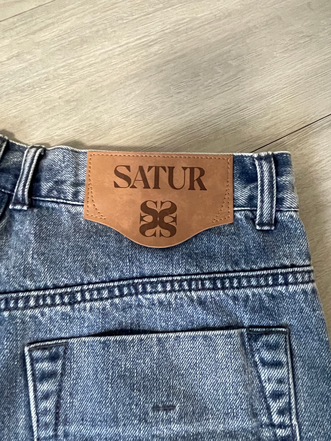 (Satur) 세터 핀턱 워시드 와이드 데님팬츠 라이트 블루 상품이미지5