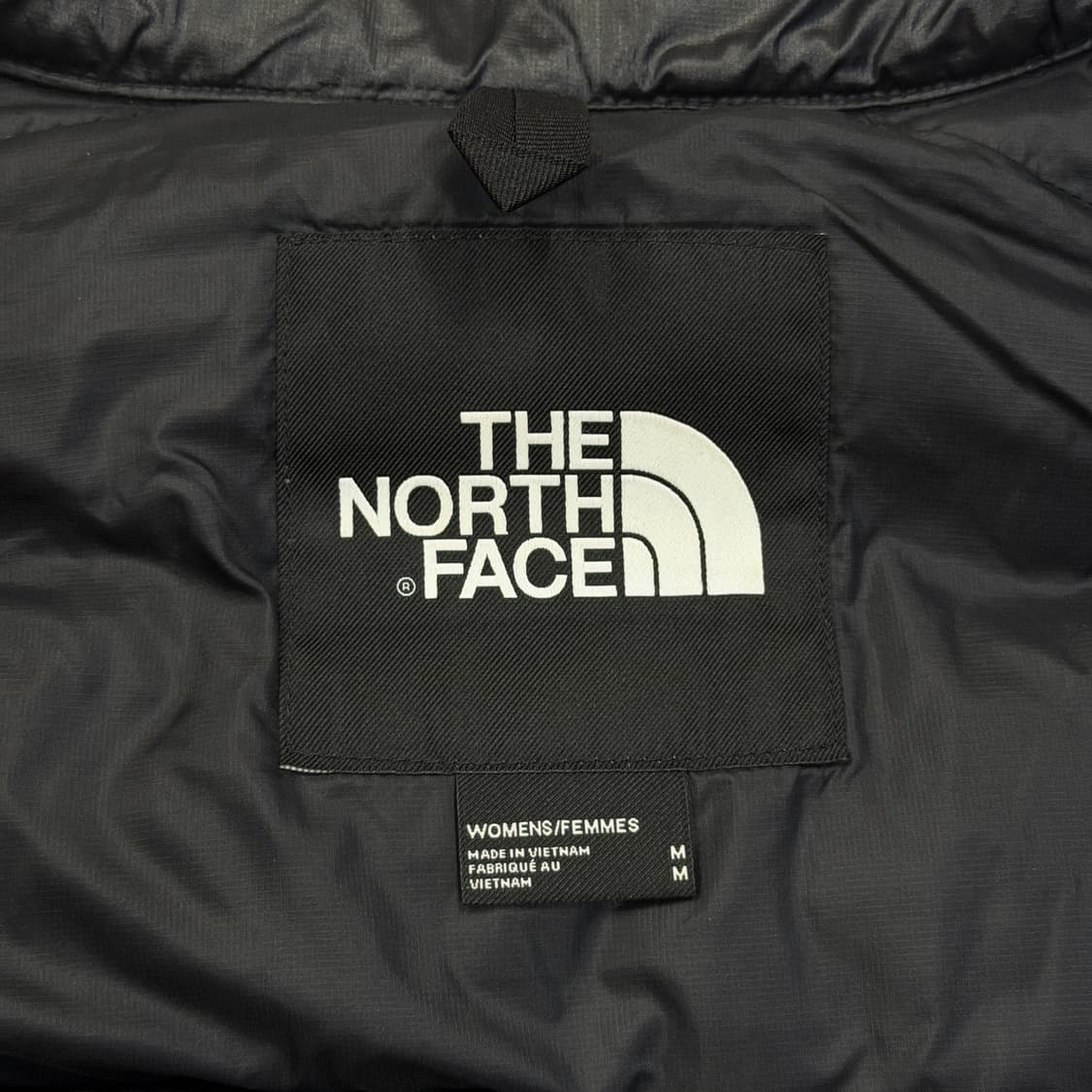 노스페이스 우먼 해외판 크롭 눕시700 숏패딩 자켓 블랙 M 상품이미지4