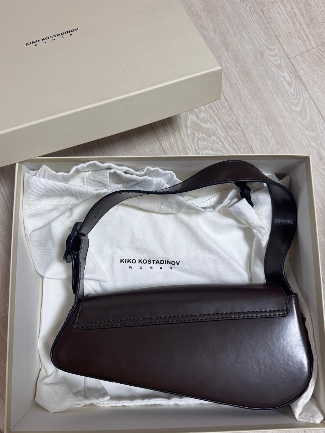 키코 코스타디노브 트리비아 백 브라운 상품이미지7