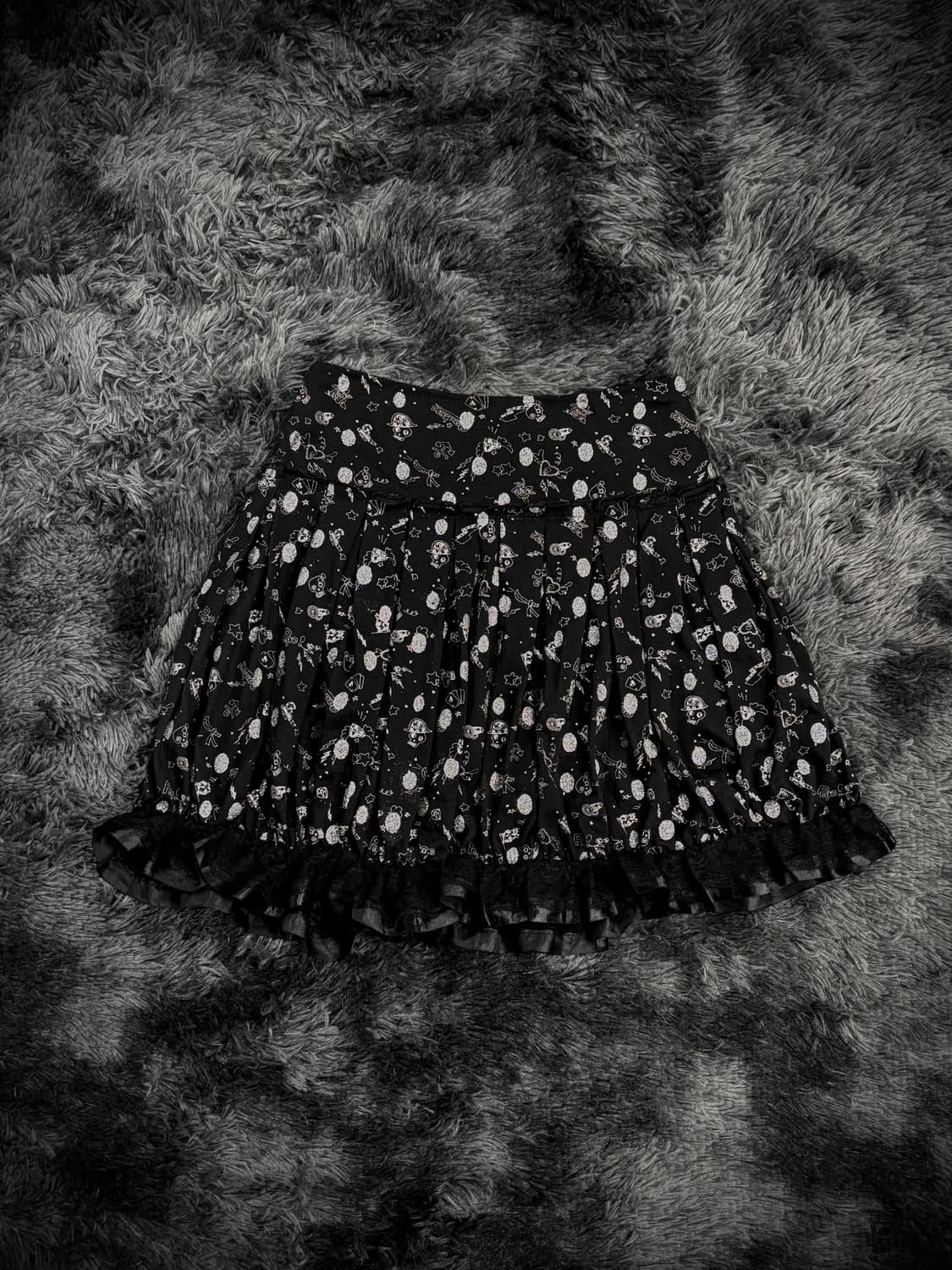 해골 패턴 밑단 레이스 캉캉 숏스커트 상품이미지3