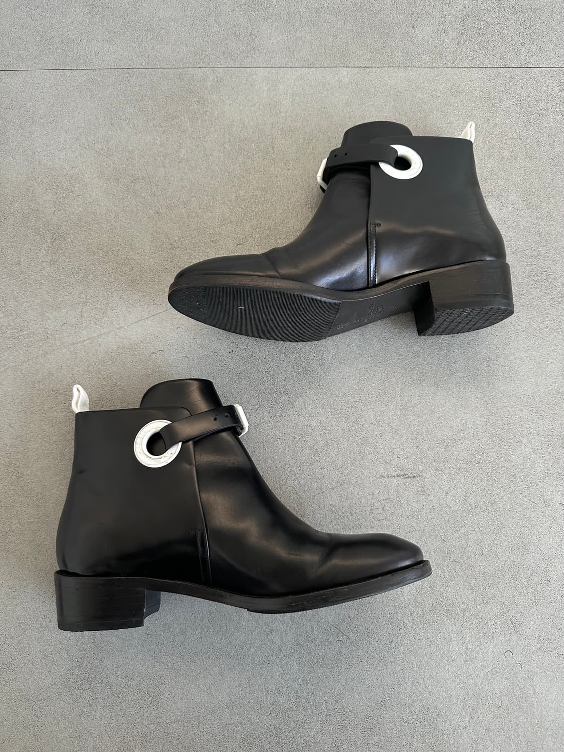 아크네 스튜디오 블랙 링 버클 부츠 상품이미지5