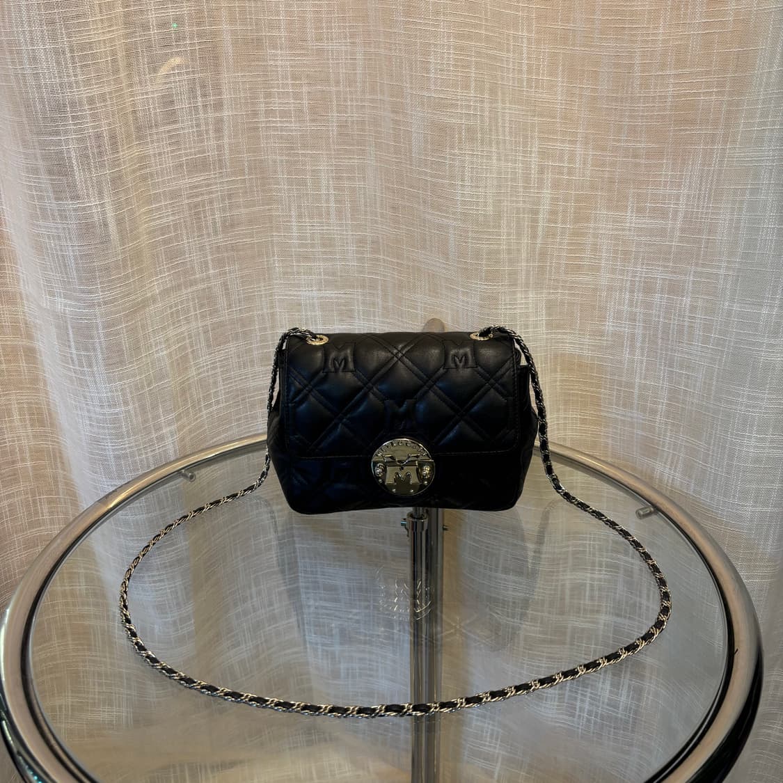 정품 메트로시티 퀄팅 크로스백     상품이미지1