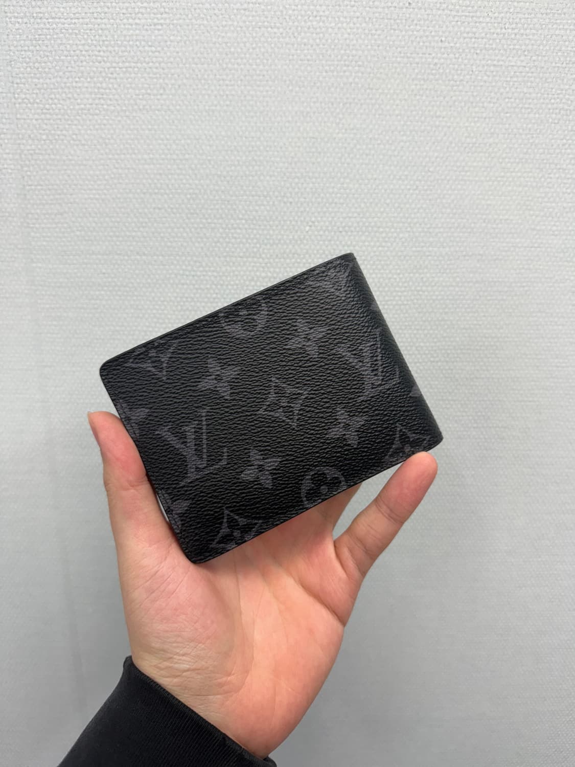 루이비통 모노그램 이클립스 반지갑 풀구성 상품이미지4