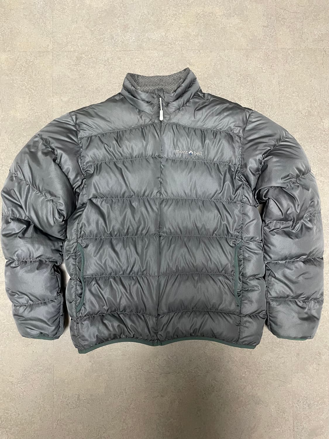 몽벨 라이트 알파인 구스 다운 경량 패딩 실버 그레이 상품이미지1