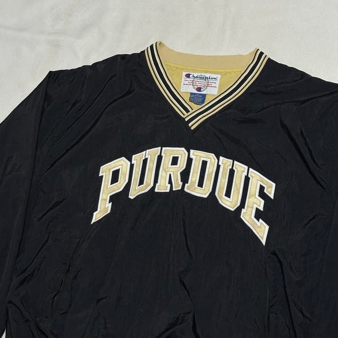 XL 챔피온 PURDUE 브이넥 웜업 상품이미지1