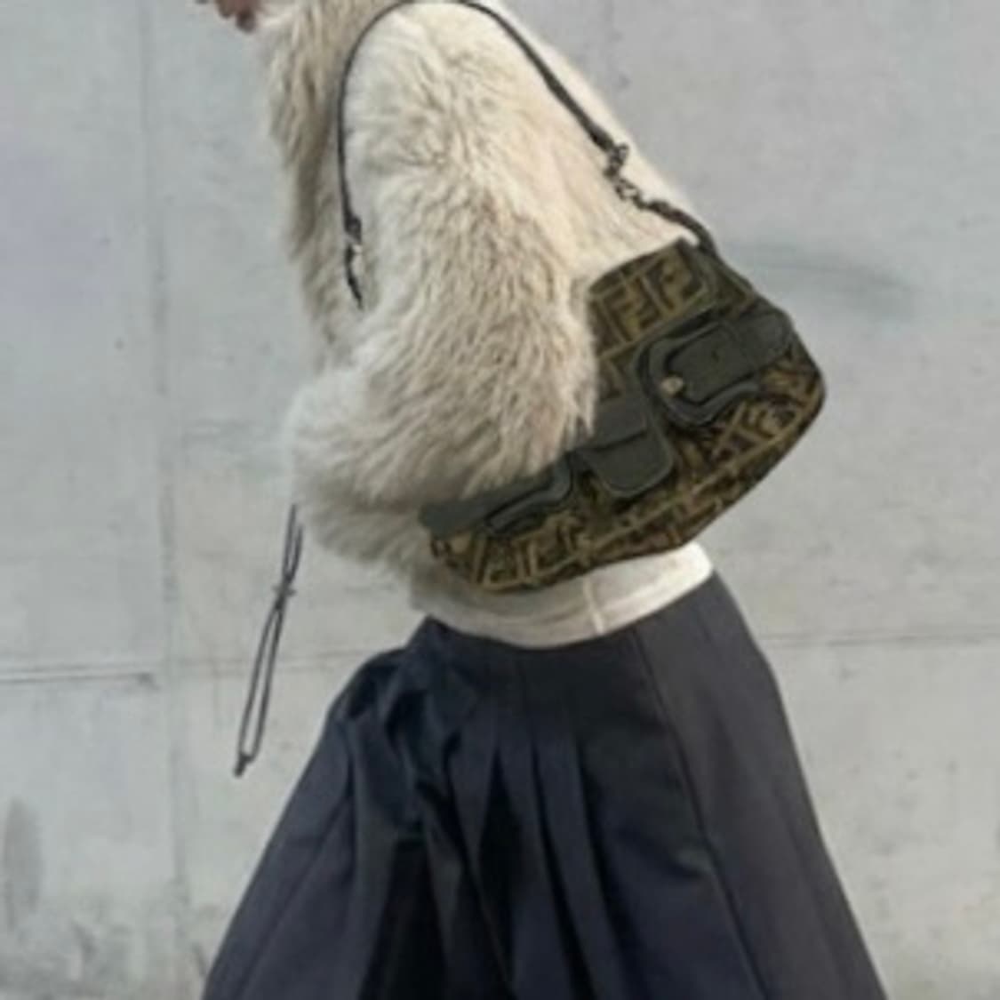 펜디 주카 숄더백  빈티지 상품이미지1