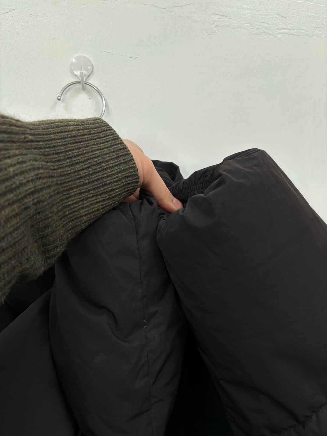 게스 푸퍼 다운패딩 상품이미지4