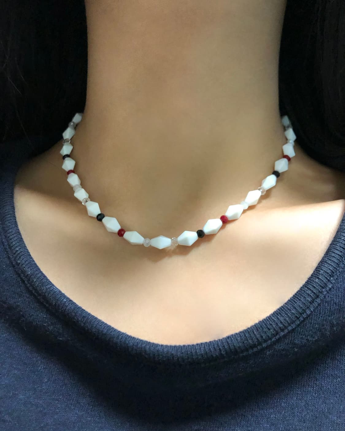 핸드메이드 비즈 목걸이 | 시로 마름모&크리스탈비즈 목걸이 | 가을겨울  상품이미지2