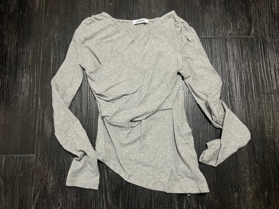 세릭 드레이프 크로스 탑 그레이 상품이미지1