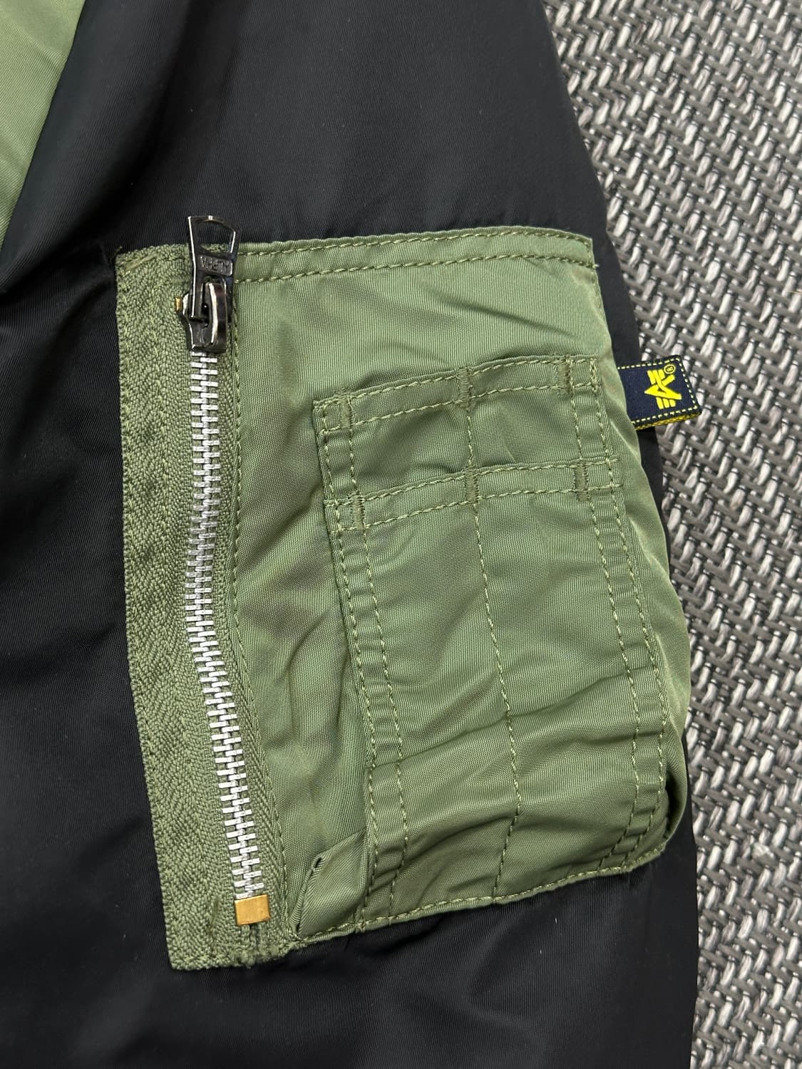 알파인더스트리 MA-1 양면자켓 상품이미지4