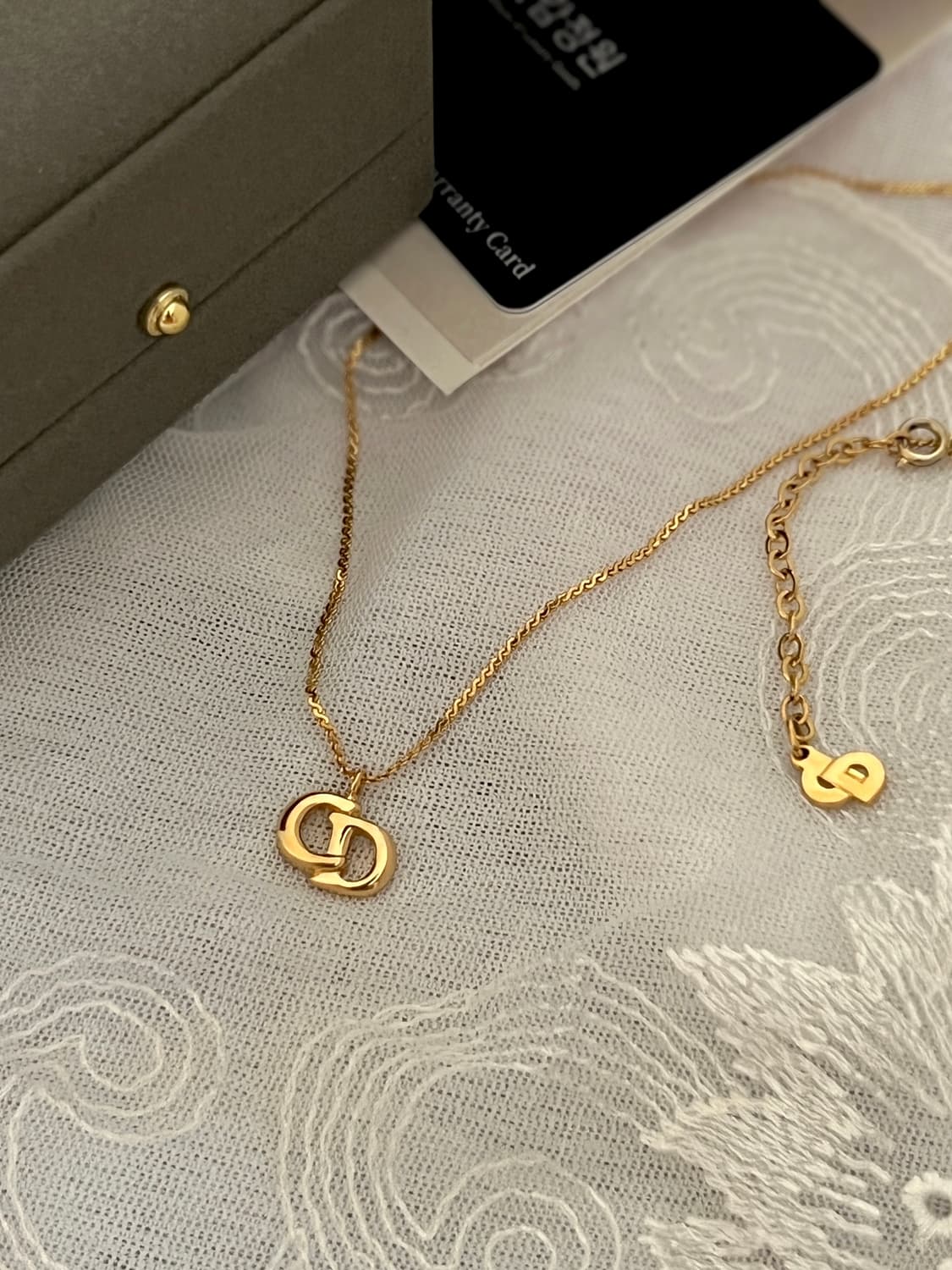 디올 CD로고 목걸이 / 정품감정,케어  상품이미지9