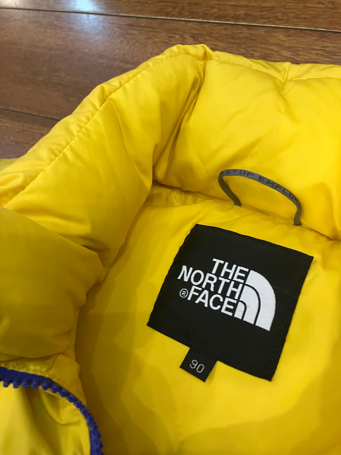 노스페이스 눕시 패딩점퍼 90사이즈 상품이미지4