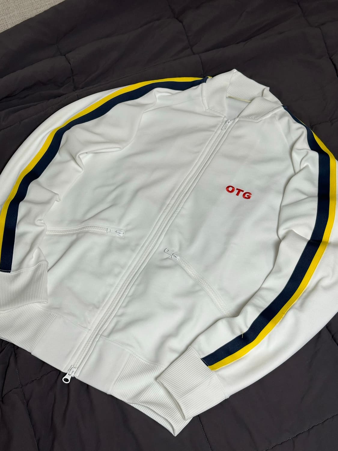 오니츠카 타이커 화이트 져지 트랙탑 미디움 상품이미지1