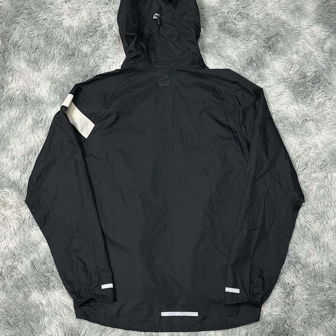 나이키 임파시블리 라이트 러닝 바람막이 XL 상품이미지3