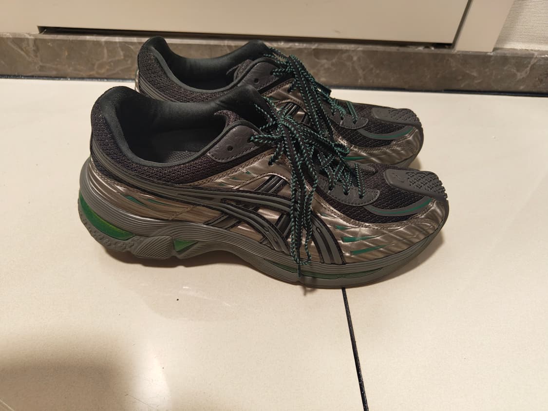 키코 아식스 젤 플라메 270사이즈 상품이미지1