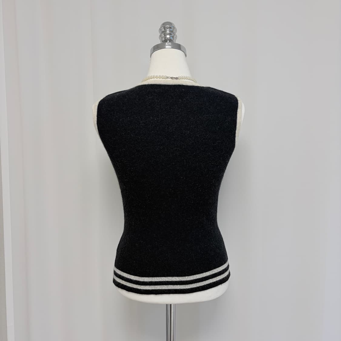 버버리 레드 빅로고 블랙 베스트 캐시미어 니트 상품이미지8