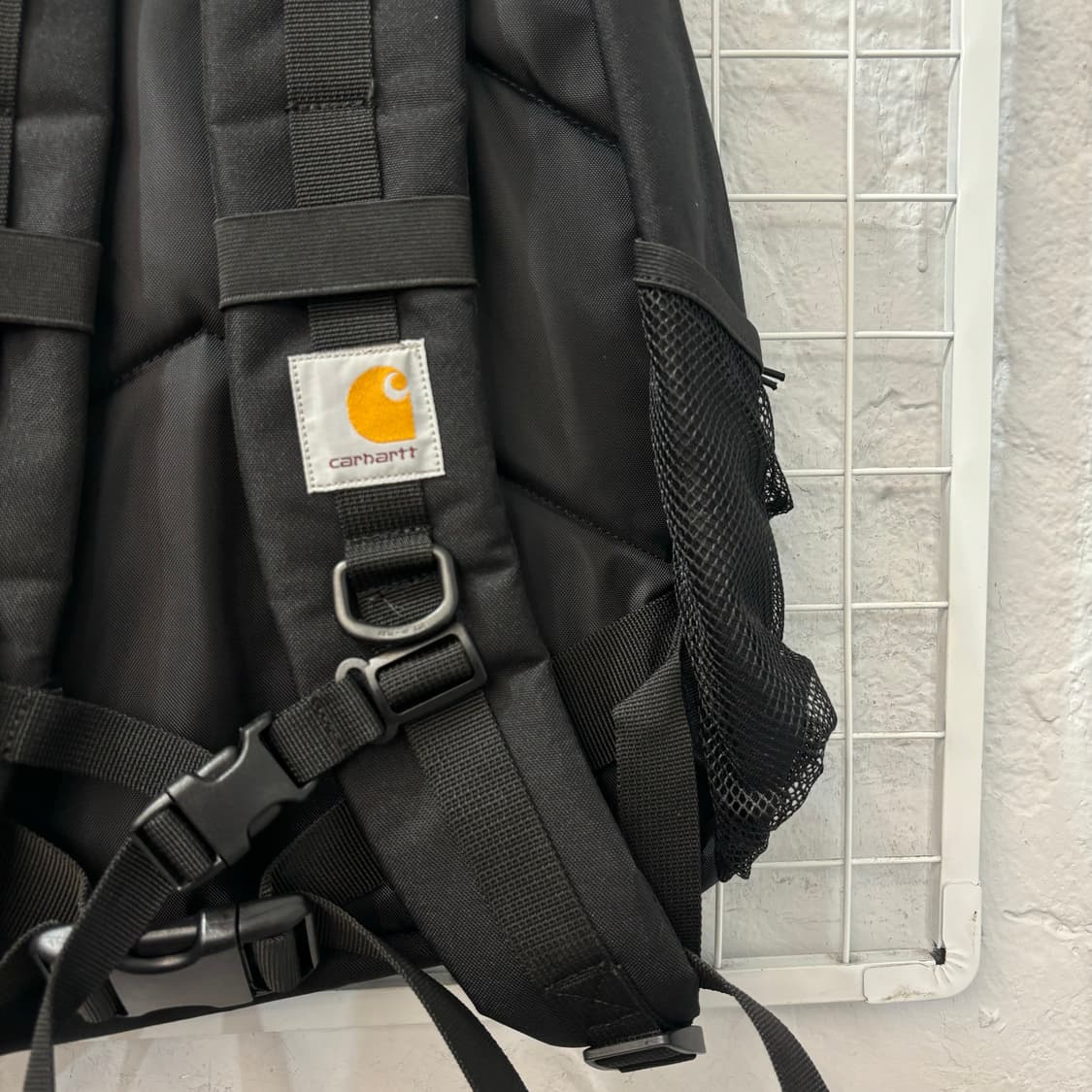 칼하트 WIP 블랙 킥플립 백팩 OS 상품이미지6