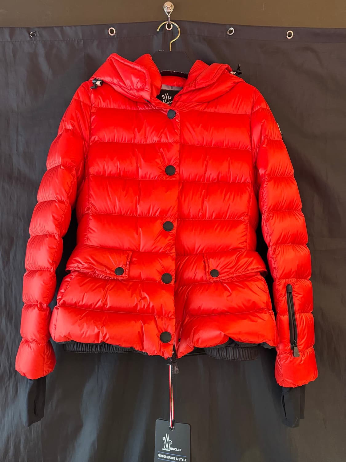 몽클레르 그레노블 아르모니크 숏 다운 자켓 23FW 상품이미지1