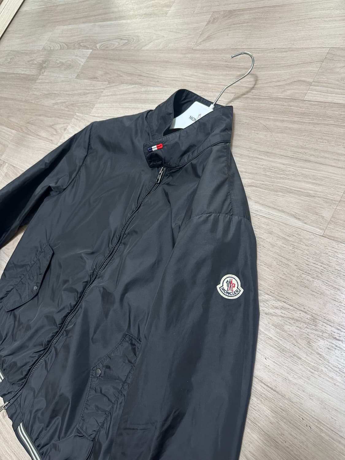 몽클레어 바람막이 자켓 상품이미지3