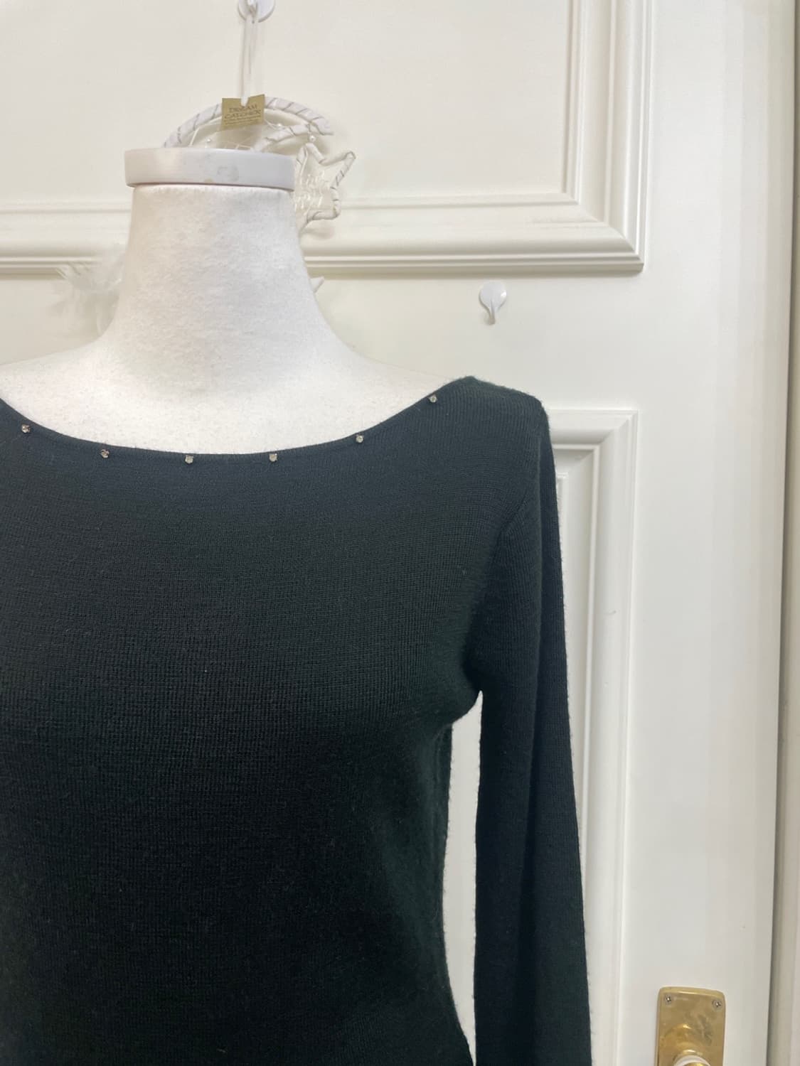 black neck stone point basic knit top 상품이미지6