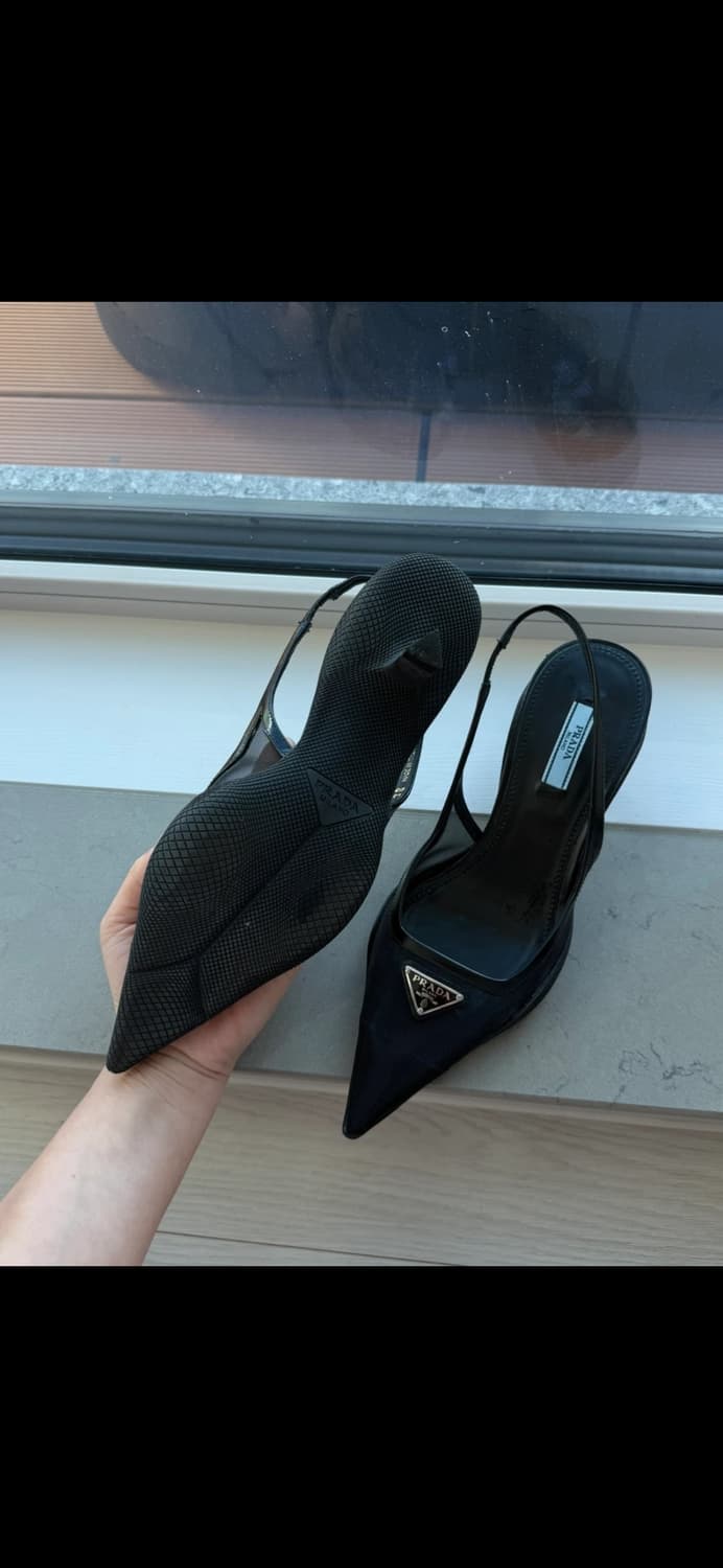 깜짝세일(거의새거)프라다 슬링백 스틸래토 슈즈 38사이즈 상품이미지5