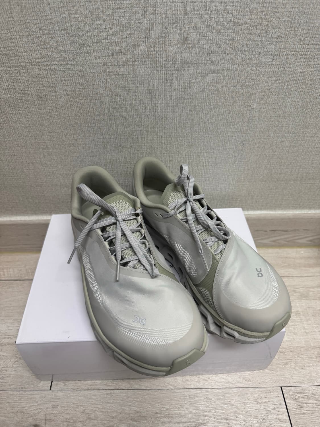 온러닝 X (파프) 클라우드 몬스터 문더스트 초크 (260) 상품이미지1