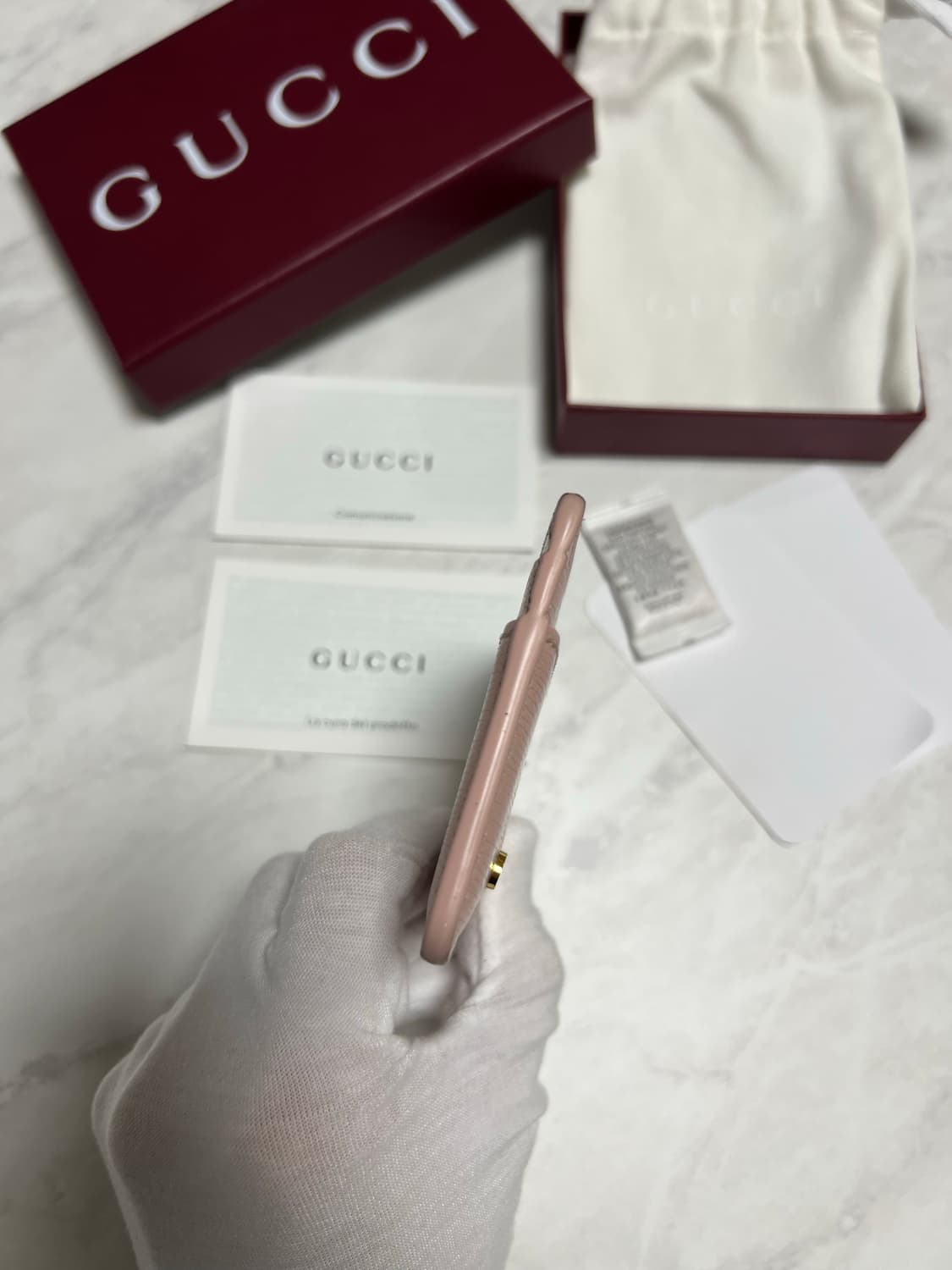 구찌 스크립트 라이트 레더 카드지갑 핑크 상품이미지5